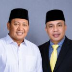 Foto: Abdulkadir Nur Ali alias Om Dero (kanan) dan mantan Bupati Pulau Taliabu, Aliong Mus (kiri).